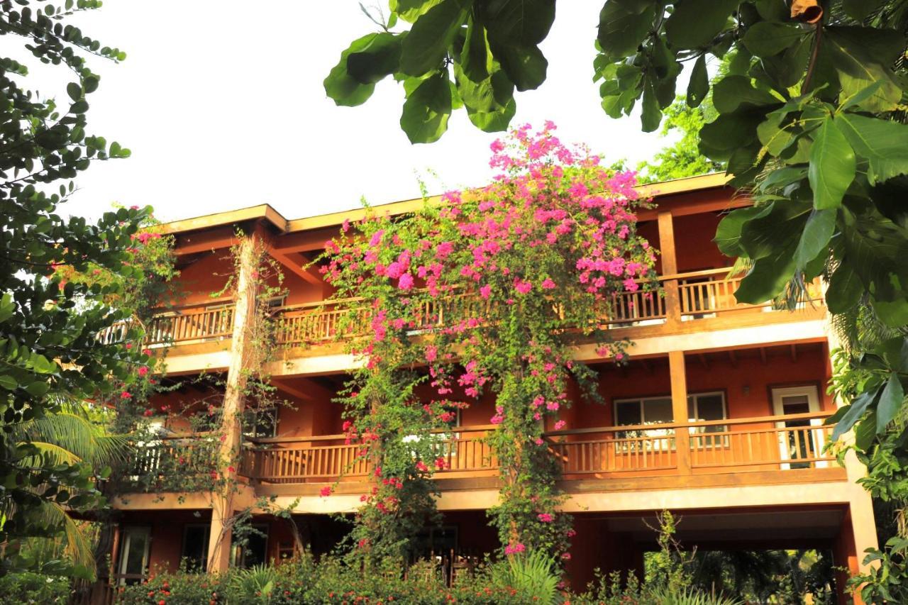 Hotel Posada Seremein ,West Bay ,Roatan Extérieur photo