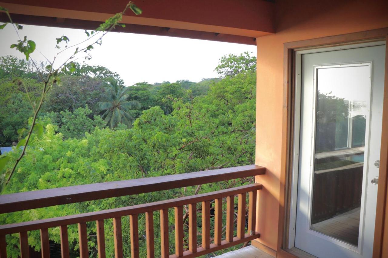 Hotel Posada Seremein ,West Bay ,Roatan Extérieur photo